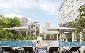 Novotel Singapore Stevens 4*